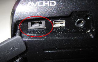 iVISの電源コネクタ