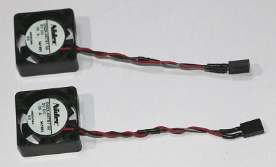 使用した小型ファンの写真